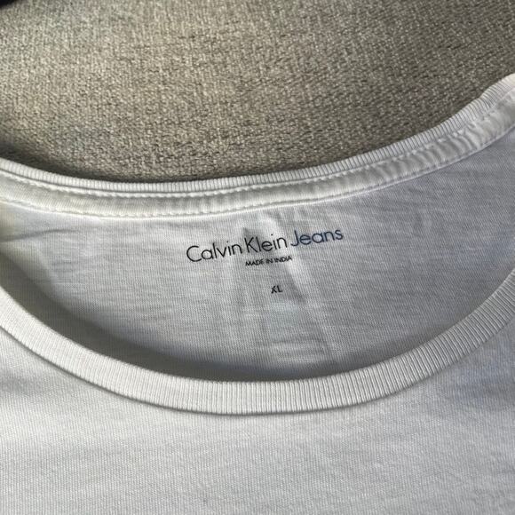 Calvin Klein Jeans Mens White Graphic Eye Print T Shirt Size XL - Picture 2 of 5